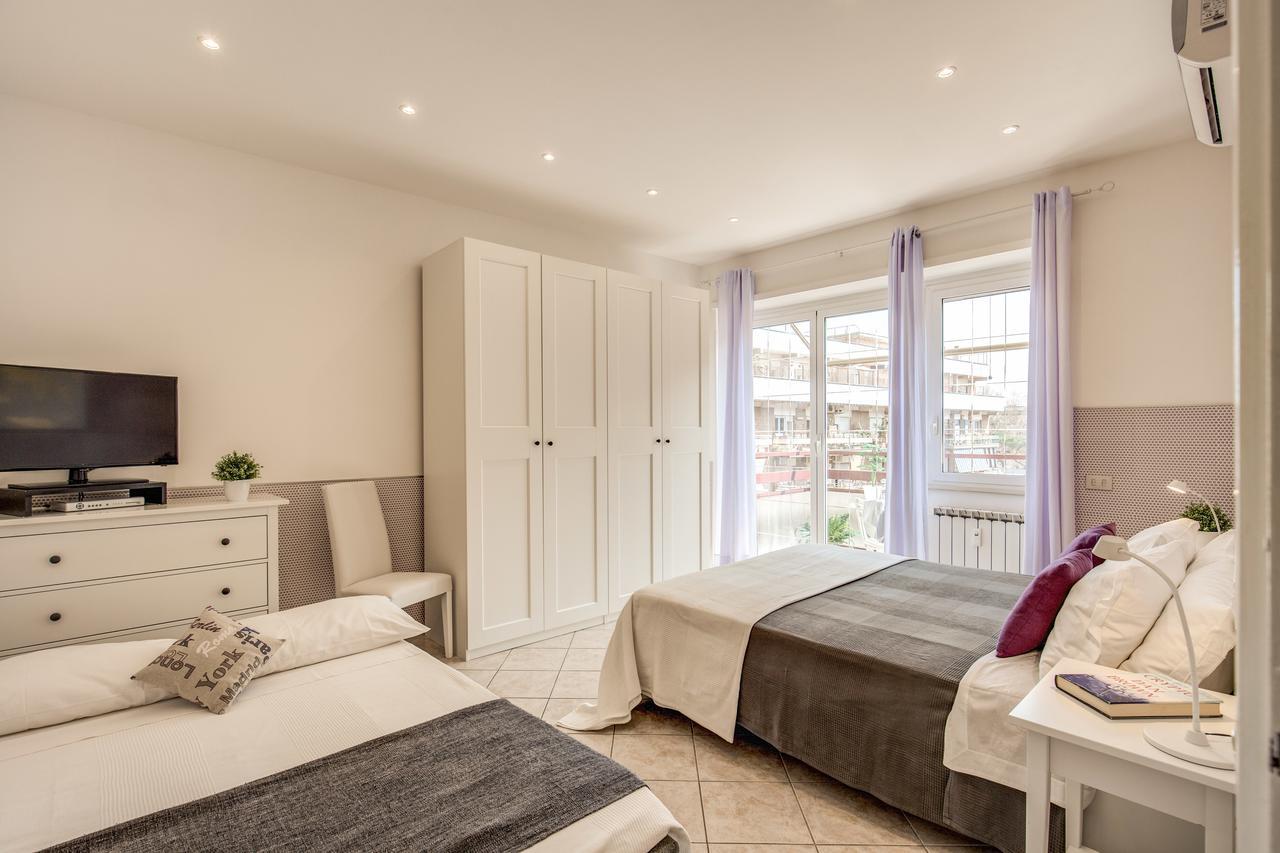 Rome4Guest Ostia Apartment Екстериор снимка